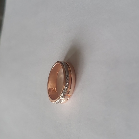 QTY-1 Exquisite 2 TONE Silver/Risegold Infinity Ring Love Diamond size 6.5 - Picture 5 of 7